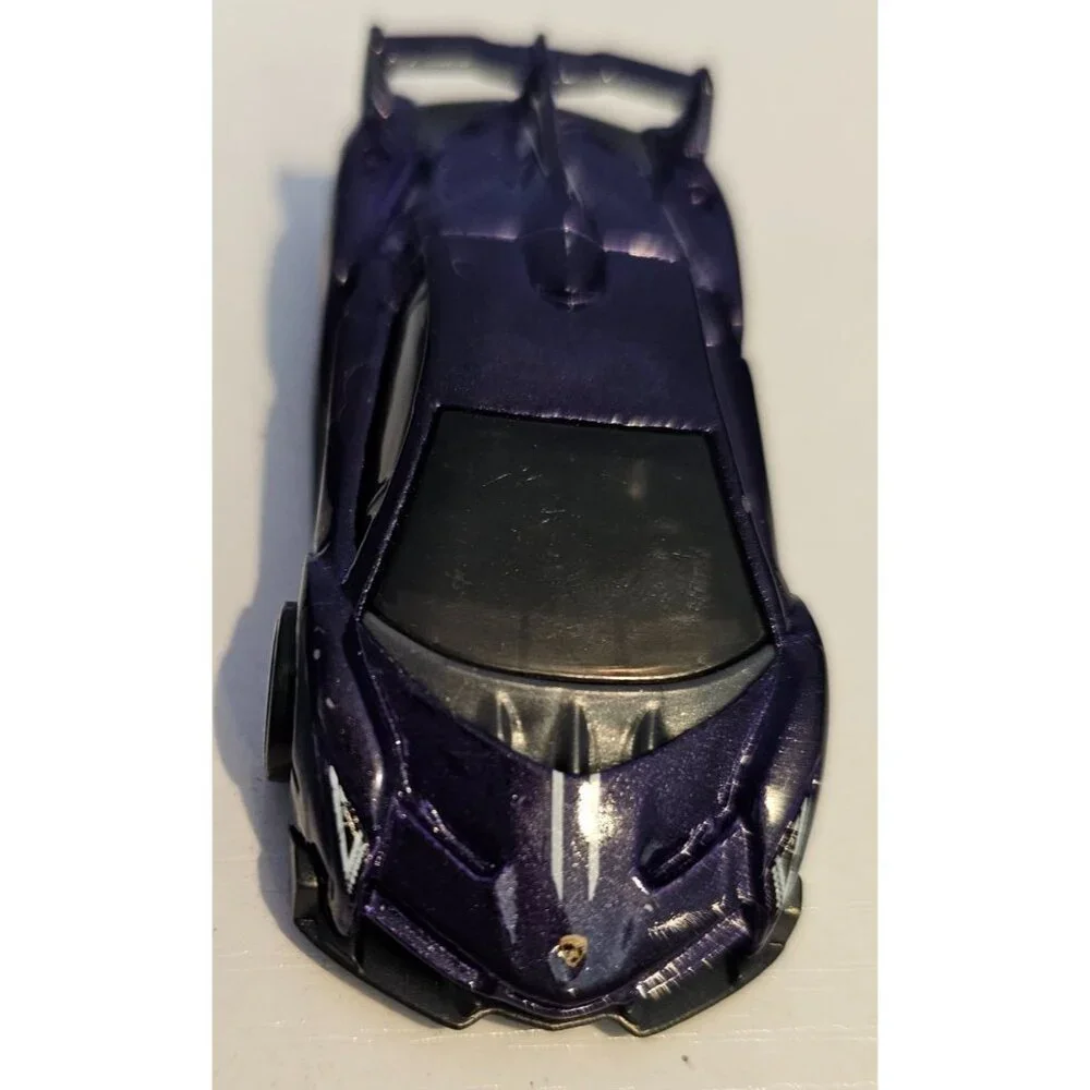 Hot Wheels 2013 Mattel Lamborghini Veneno Die-Cast Toy Car Purple 3